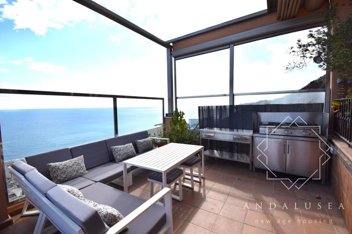 Image No.32-4 Bed Property for sale