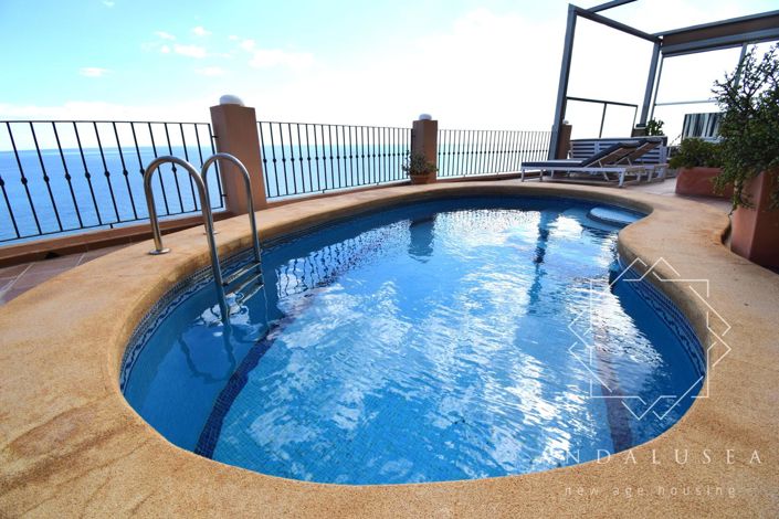 Image No.38-4 Bed Property for sale