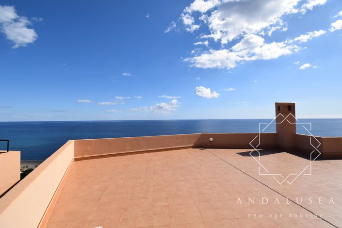 Image No.44-4 Bed Property for sale