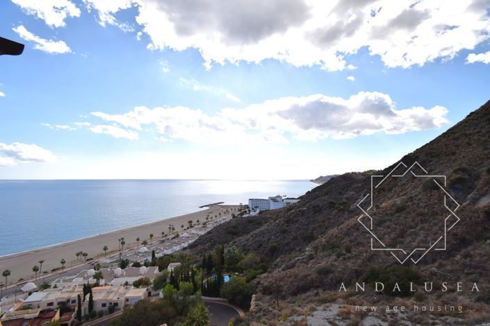 Image No.46-4 Bed Property for sale