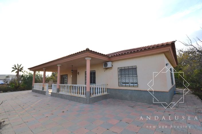 Image No.33-4 Bed Property for sale