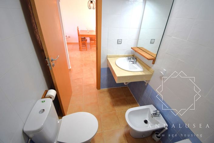 Image No.21-2 Bed Property for sale