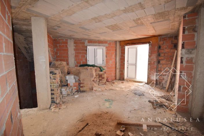 Image No.14-3 Bed Property for sale