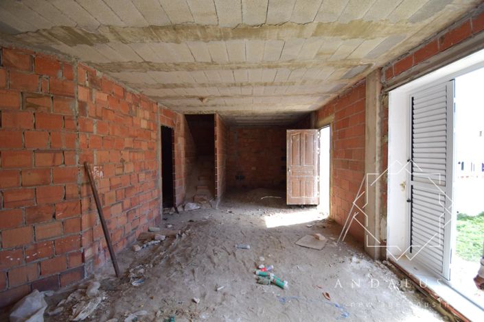 Image No.16-3 Bed Property for sale