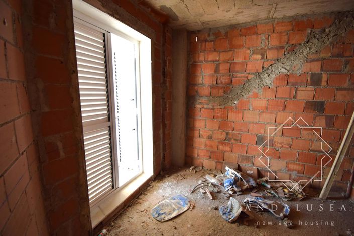 Image No.22-3 Bed Property for sale