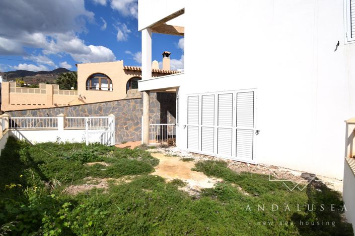 Image No.7-3 Bed Property for sale