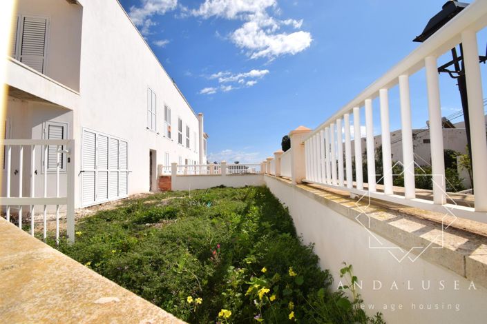 Image No.9-3 Bed Property for sale