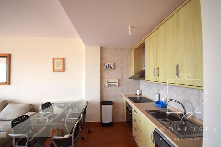 Image No.15-3 Bed Property for sale