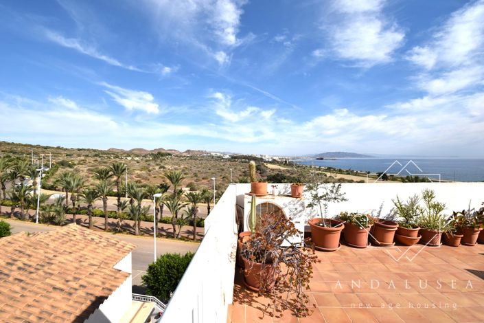 Image No.44-3 Bed Property for sale