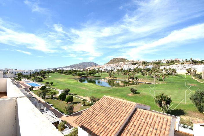 Image No.48-3 Bed Property for sale