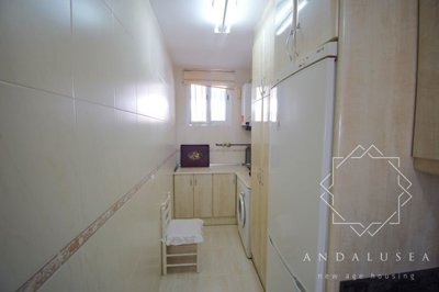4189516-63d44a5b