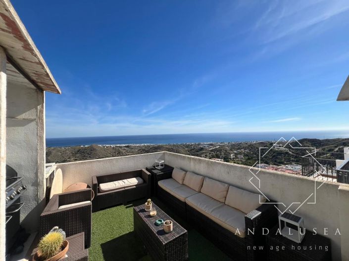 Image No.33-3 Bed Property for sale