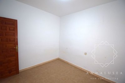 4196327-84e835c9