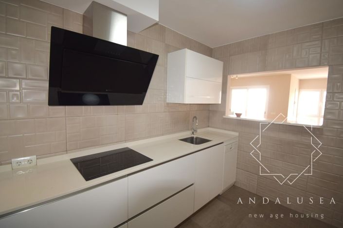 Image No.16-3 Bed Property for sale