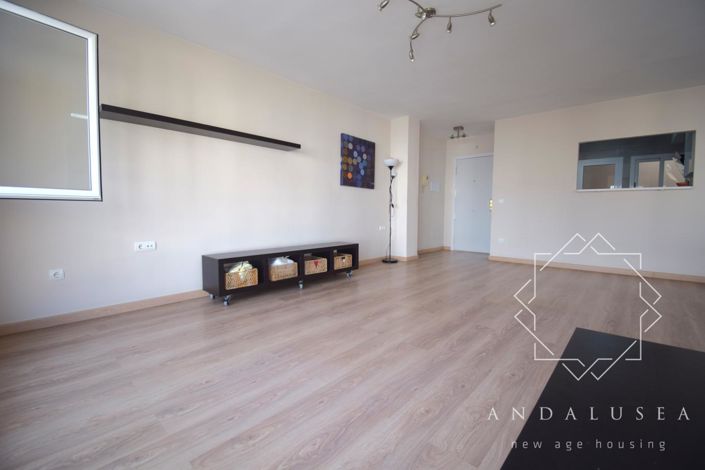 Image No.2-3 Bed Property for sale