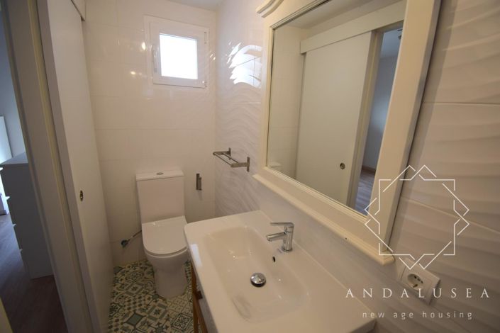 Image No.44-3 Bed Property for sale