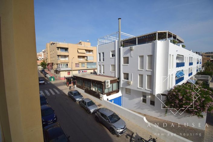 Image No.52-3 Bed Property for sale