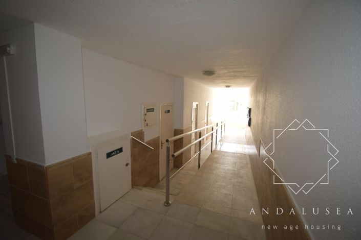 Image No.55-3 Bed Property for sale