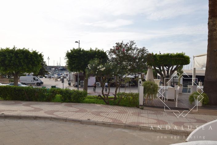 Image No.57-3 Bed Property for sale