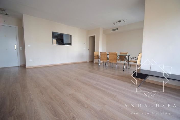 Image No.9-3 Bed Property for sale