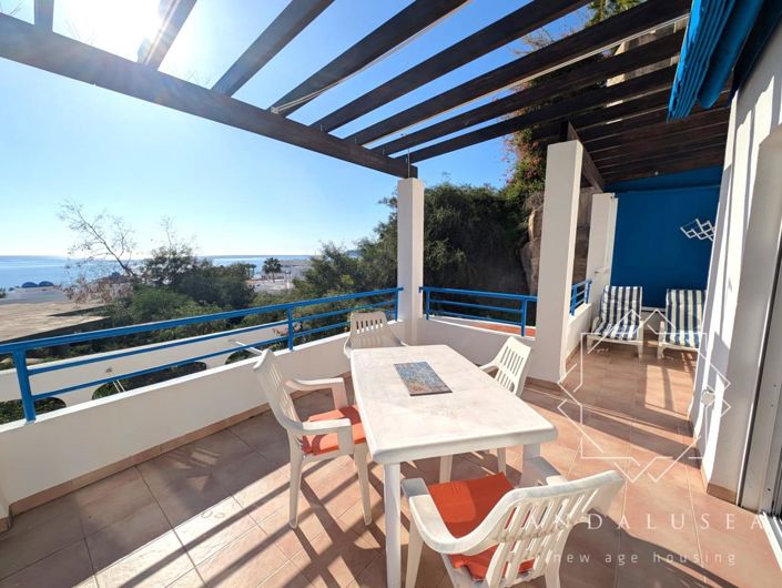 Image No.30-2 Bed Property for sale