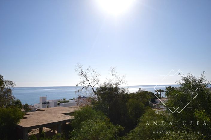 Image No.49-2 Bed Property for sale