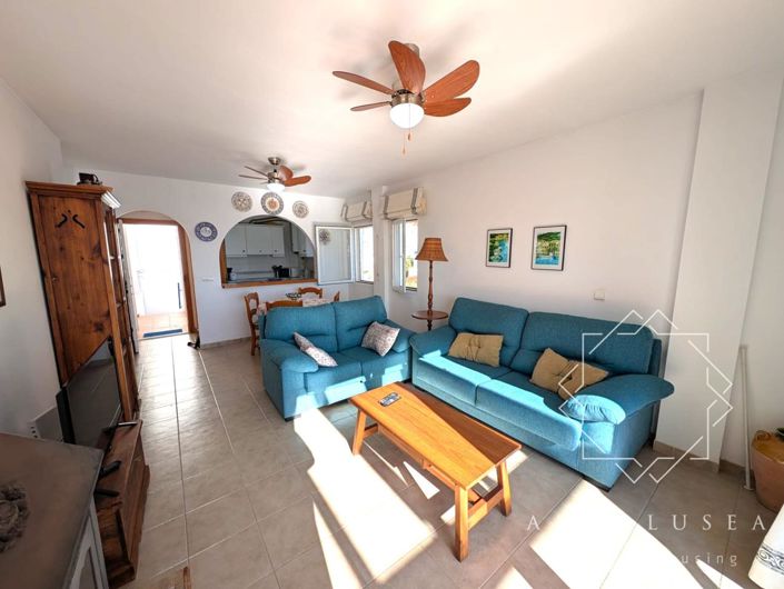 Image No.8-2 Bed Property for sale