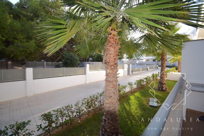 Image No.38-3 Bed Property for sale