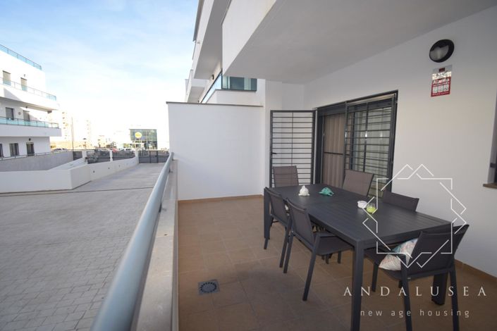 Image No.43-3 Bed Property for sale