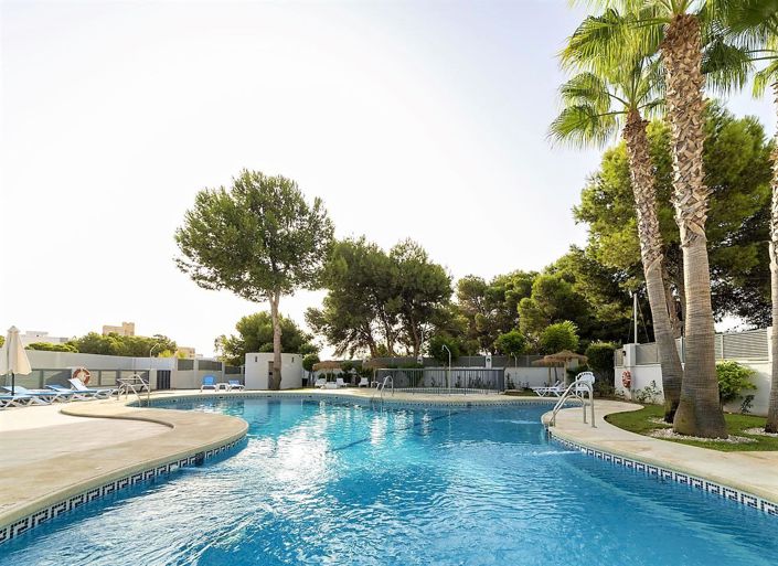 Image No.46-3 Bed Property for sale