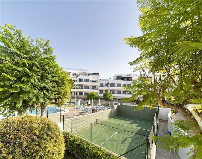 Image No.52-3 Bed Property for sale