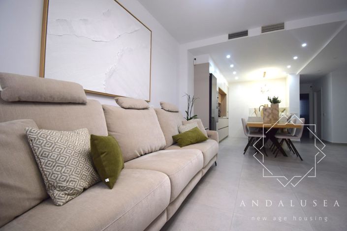 Image No.7-3 Bed Property for sale