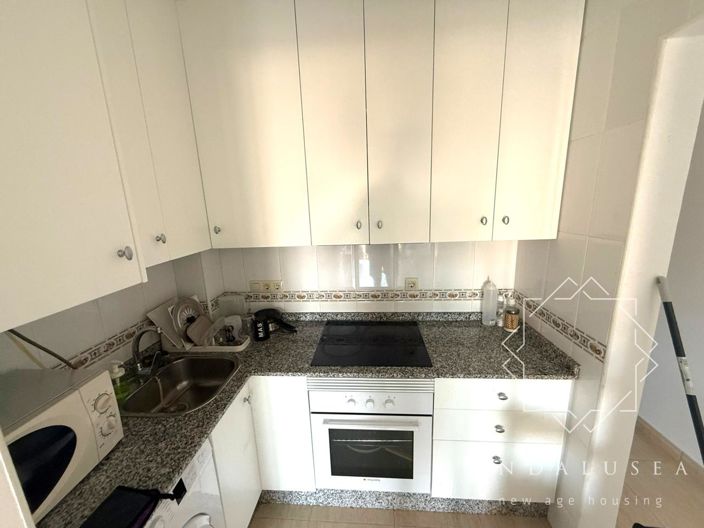 Image No.7-2 Bed Property for sale