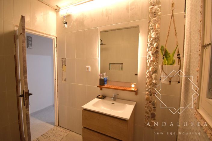 Image No.25-3 Bed Property for sale