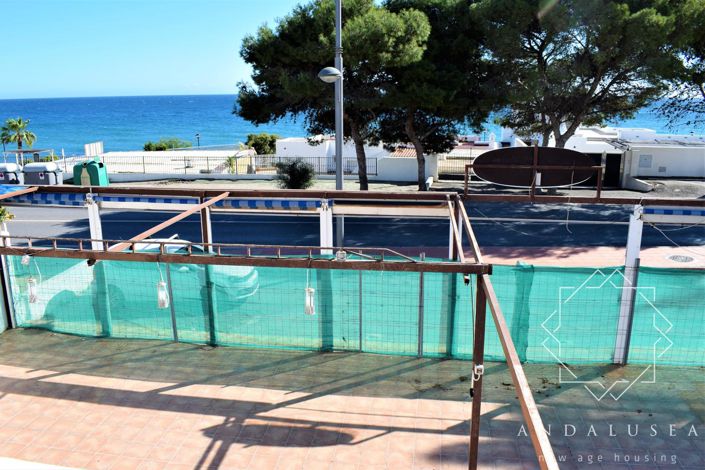 Image No.29-6 Bed Property for sale