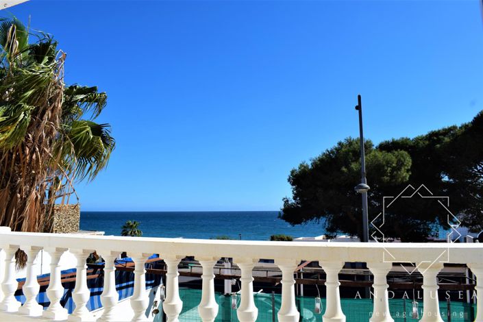 Image No.3-6 Bed Property for sale