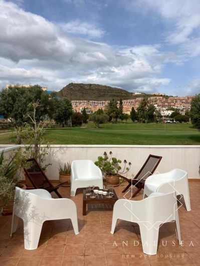 Image No.15-3 Bed Property for sale