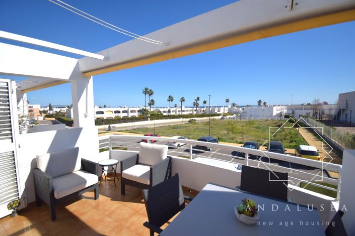 Image No.28-2 Bed Property for sale