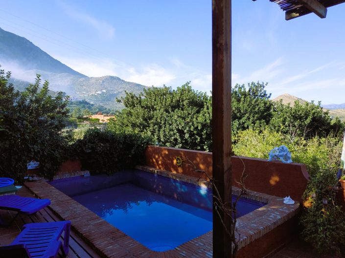 Image No.2-3 Bed Property for sale