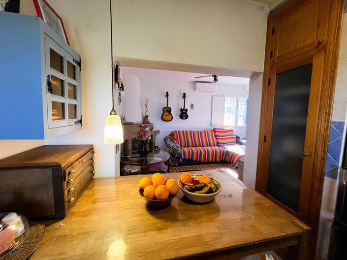 Image No.29-3 Bed Property for sale