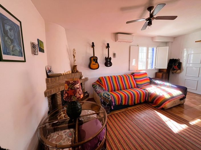 Image No.32-3 Bed Property for sale