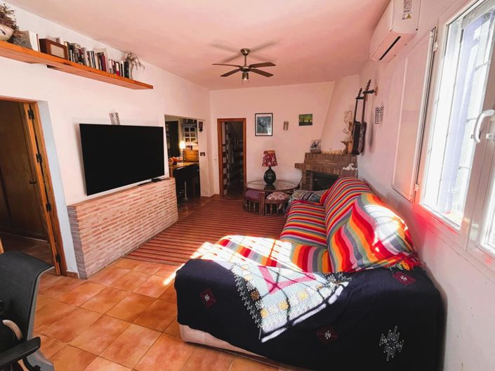 Image No.35-3 Bed Property for sale