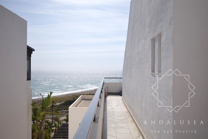 Image No.51-2 Bed Property for sale