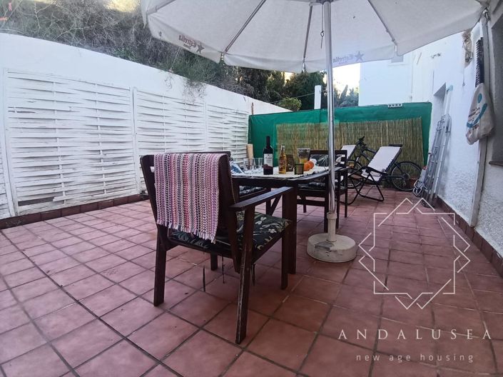 Image No.26-2 Bed Property for sale