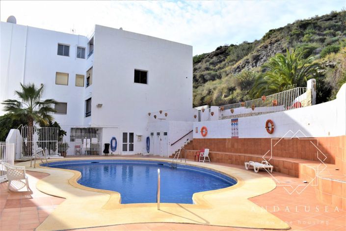 Image No.3-2 Bed Property for sale