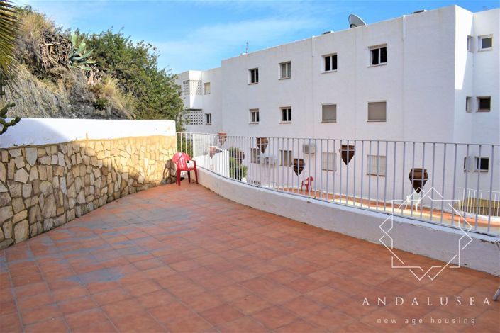 Image No.31-2 Bed Property for sale