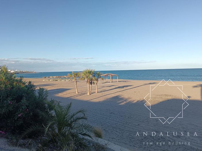 Image No.39-2 Bed Property for sale