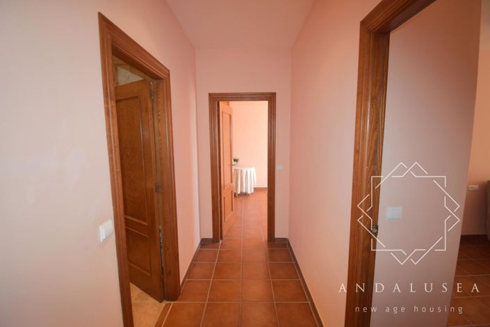 Image No.35-4 Bed Property for sale