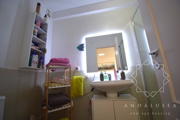 Image No.22-2 Bed Property for sale