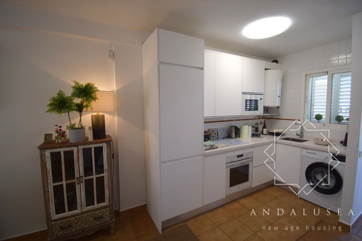 Image No.6-2 Bed Property for sale